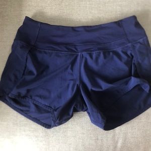 Lululemon size 4 blue running shorts